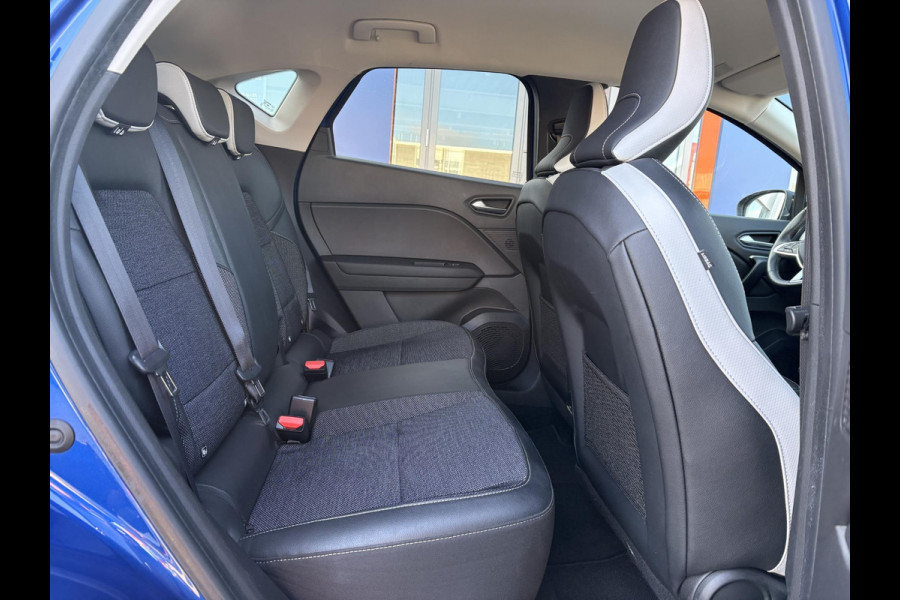 Renault Captur 1.3 TCe 130 Intens cruise control adaptief | stuurwiel verwarmd | trekhaak