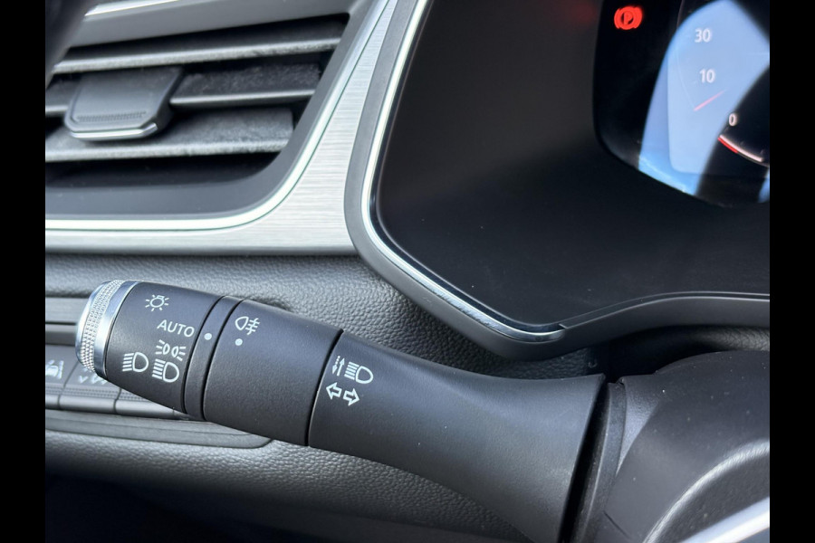 Renault Captur 1.3 TCe 130 Intens cruise control adaptief | stuurwiel verwarmd | trekhaak