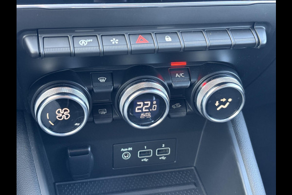 Renault Captur 1.3 TCe 130 Intens cruise control adaptief | stuurwiel verwarmd | trekhaak