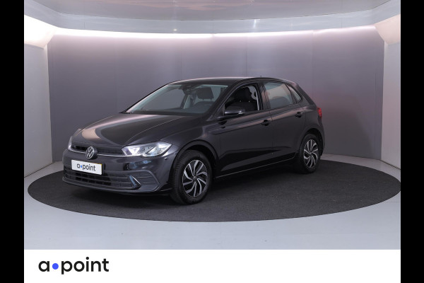 Volkswagen Polo 1.0 TSI Life 95 PK | Navigatie via app | Parkeersensoren voor en achter | LM velgen |