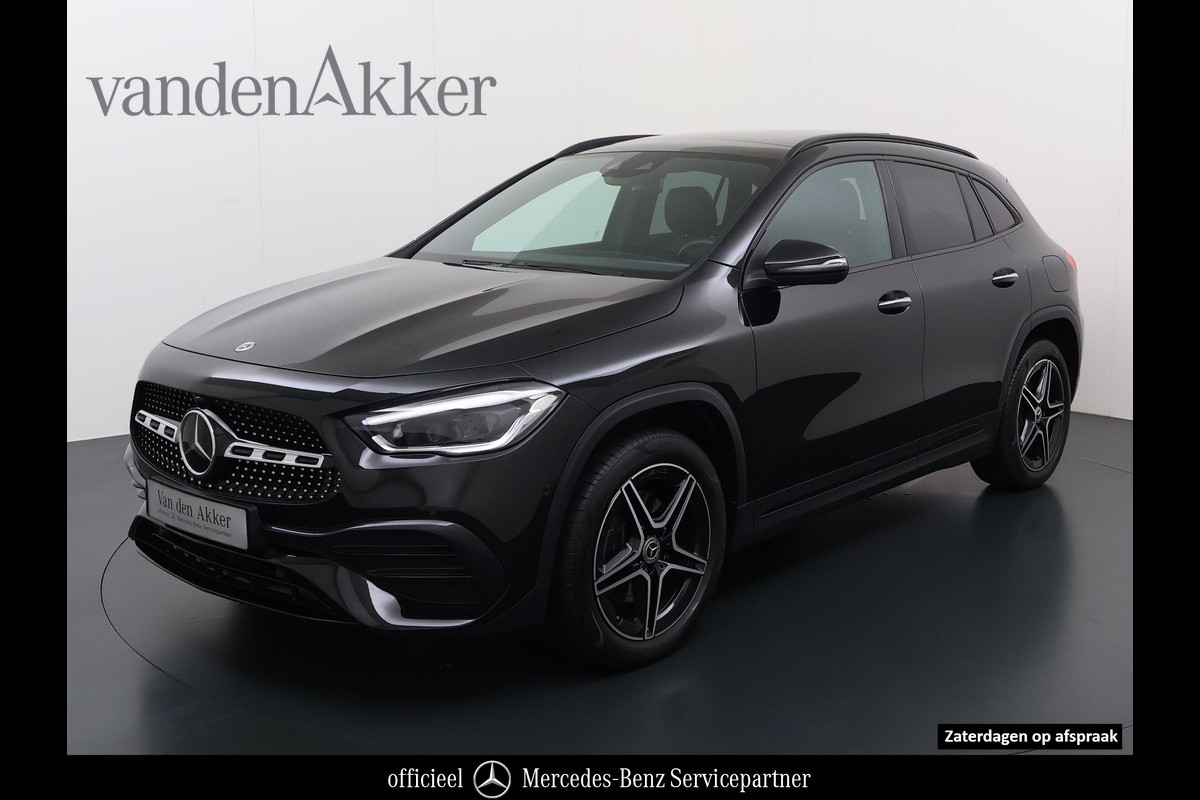 Mercedes-Benz GLA 250e AMG // Memory Stoelen // Distronic // Panoramadak // Rij Assistentiepakket // MultiBeam LED // Carplay // Nightpakket