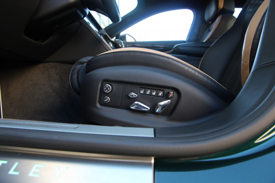 Bentley Flying Spur 4.0 V8 Hybrid Speed | Touring | Rotating | Naim | Panoramadak