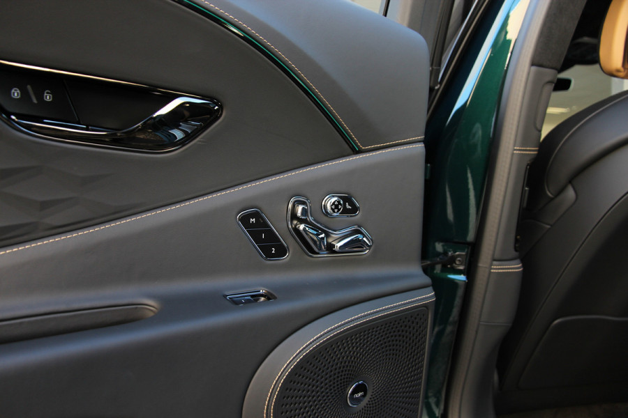 Bentley Flying Spur 4.0 V8 Hybrid Speed | Touring | Rotating | Naim | Panoramadak