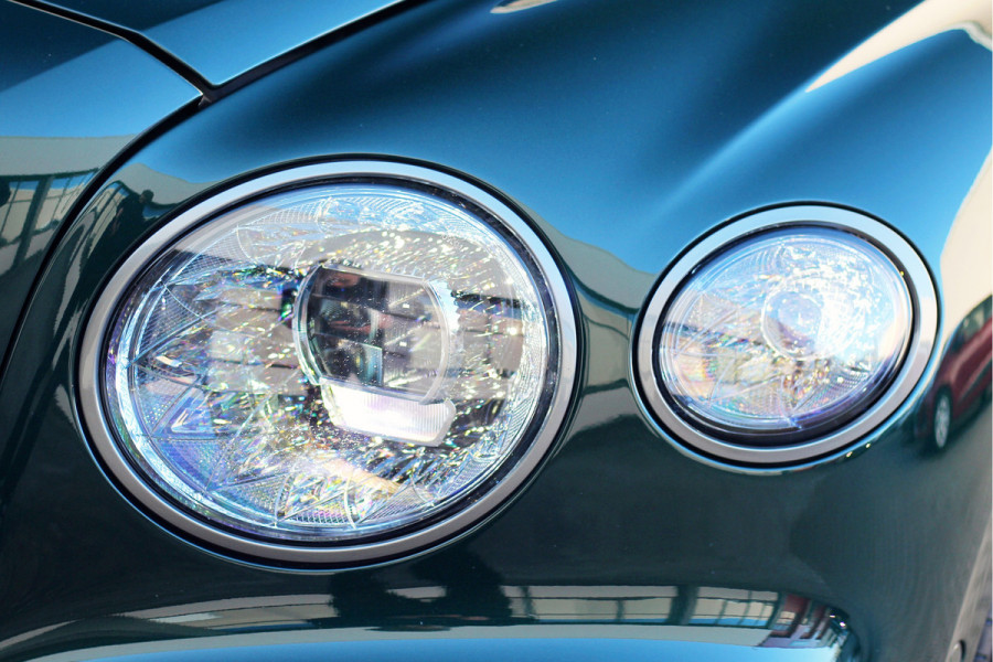 Bentley Flying Spur 4.0 V8 Hybrid Speed | Touring | Rotating | Naim | Panoramadak