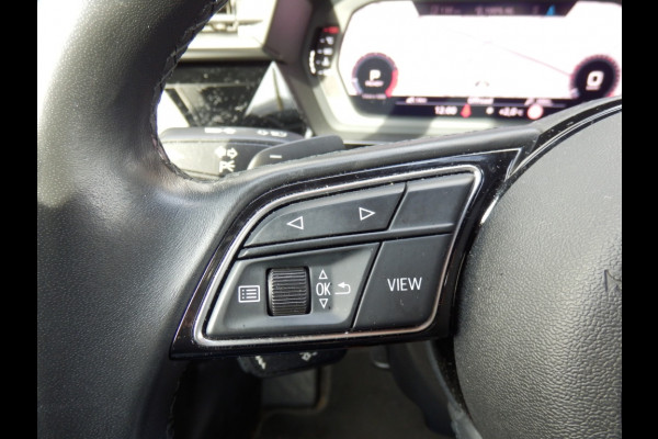 Audi A3 Limousine 35 TFSI Bns edition I Comfort stoelen I Afn. trekhaak I