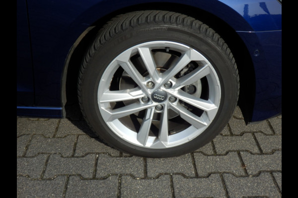 Audi A3 Limousine 35 TFSI Bns edition I Comfort stoelen I Afn. trekhaak I