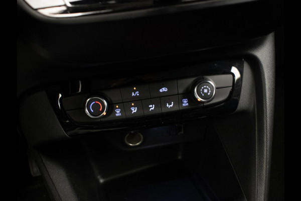 Opel Corsa 1.2 Edition Sport (APPLE CARPLAY,NAVI,CAMERA,360 VIEW,PDC,CRUISE,LANE ASSIST,LED,SPORTSTOELEN,LM VELGEN,NETTE STAAT)