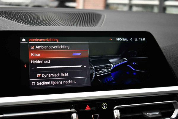 BMW 3 Serie Touring 320i M-Sport Shadow HiFi 19inch Camera NL-auto