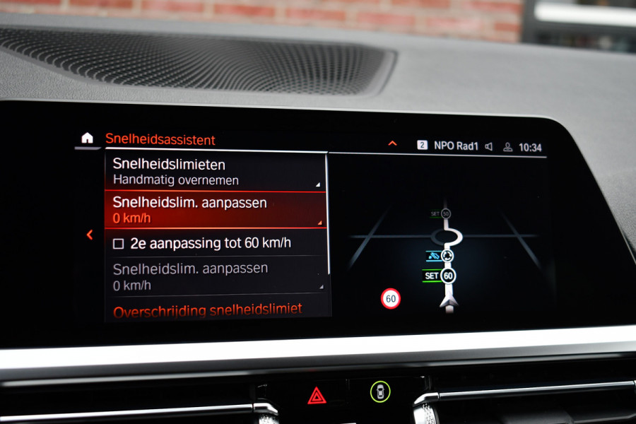 BMW 3 Serie Touring 320i M-Sport Shadow HiFi 19inch Camera NL-auto