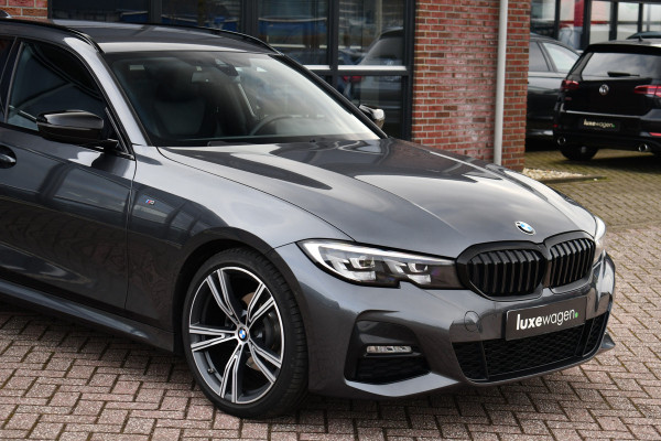 BMW 3 Serie Touring 320i M-Sport Shadow HiFi 19inch Camera NL-auto