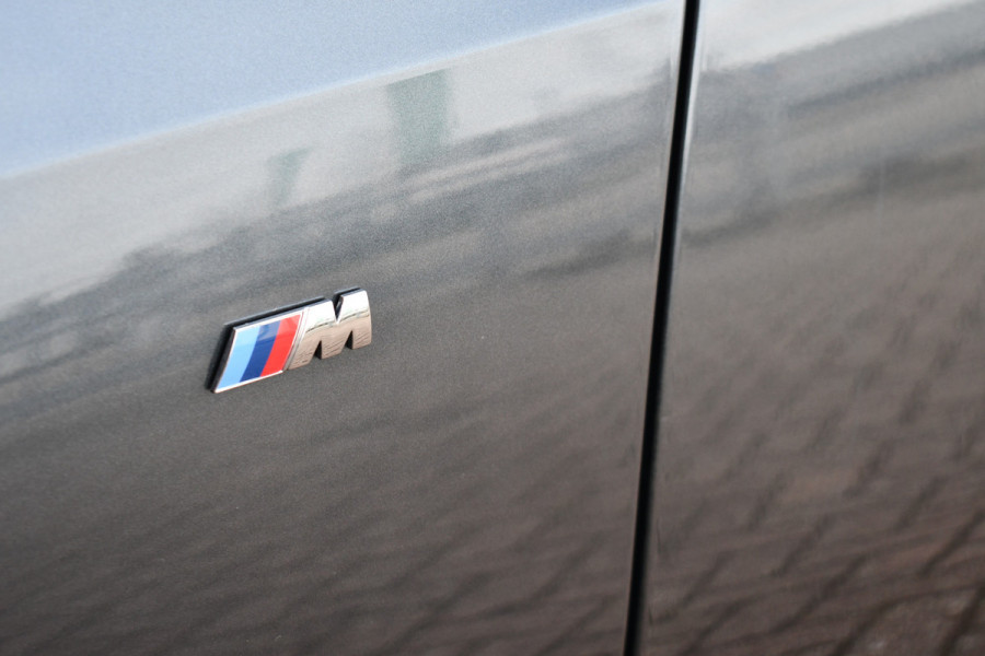 BMW 3 Serie Touring 320i M-Sport Shadow HiFi 19inch Camera NL-auto