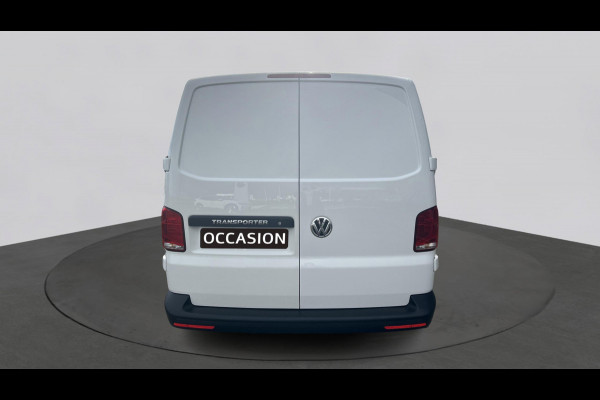 Volkswagen Transporter L1H1 2.0 TDI 110pk / Navigatie / App connect / Betimmering