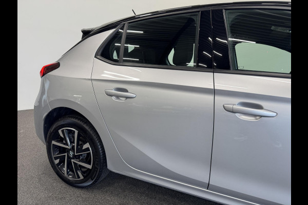 Opel Corsa 1.2 Turbo Hybrid 100pk GS Automaat Navigatie Apple Carplay/Android Auto Camera Parkeersensoren Cruise Control Dodehoek assistent Airco Lichtmetalen velgen Virtual Cockpit Getinte ramen
