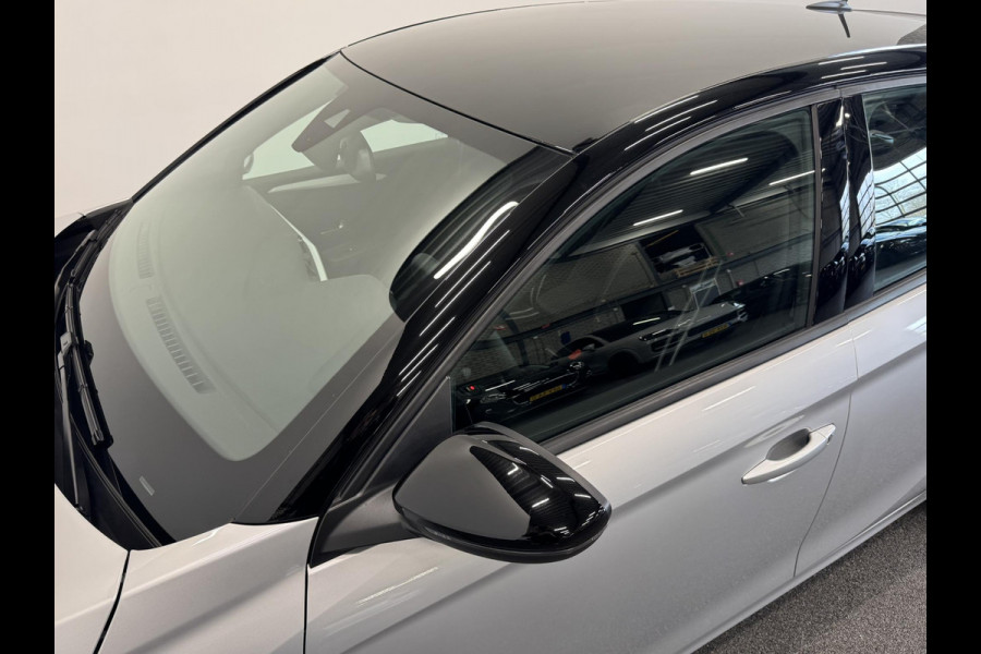 Opel Corsa 1.2 Turbo Hybrid 100pk GS Automaat Navigatie Apple Carplay/Android Auto Camera Parkeersensoren Cruise Control Dodehoek assistent Airco Lichtmetalen velgen Virtual Cockpit Getinte ramen