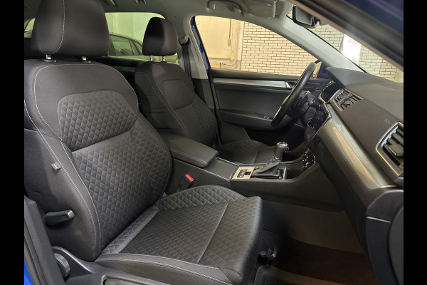 Škoda Superb Combi iV 218PK DSG HYBRID BUSINESS CAMERA/NAVI/STUURVERW.