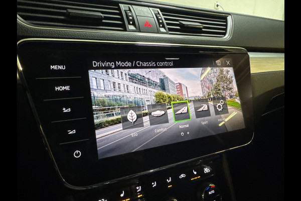 Škoda Superb Combi iV 218PK DSG HYBRID BUSINESS CAMERA/NAVI/STUURVERW.
