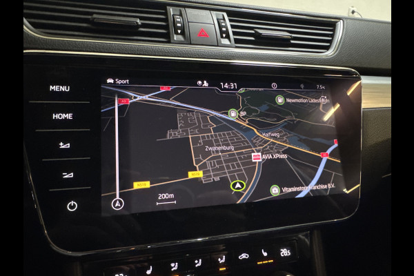 Škoda Superb Combi iV 218PK DSG HYBRID BUSINESS CAMERA/NAVI/STUURVERW.