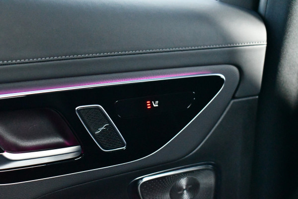 Mercedes-Benz GLC 300e 4MATIC AMG Trekh Distr Burmester