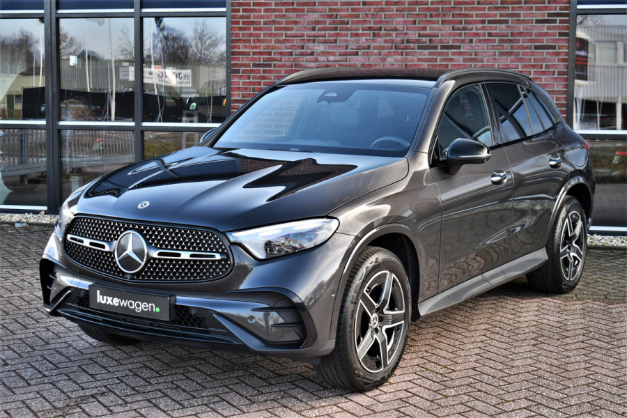 Mercedes-Benz GLC 300e 4MATIC AMG Trekh Distr Burmester