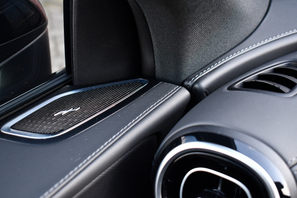 Mercedes-Benz GLC 300e 4MATIC AMG Trekh Distr Burmester