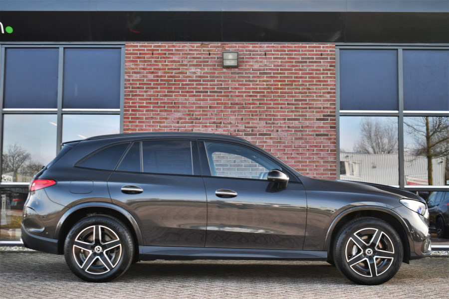 Mercedes-Benz GLC 300e 4MATIC AMG Trekh Distr Burmester