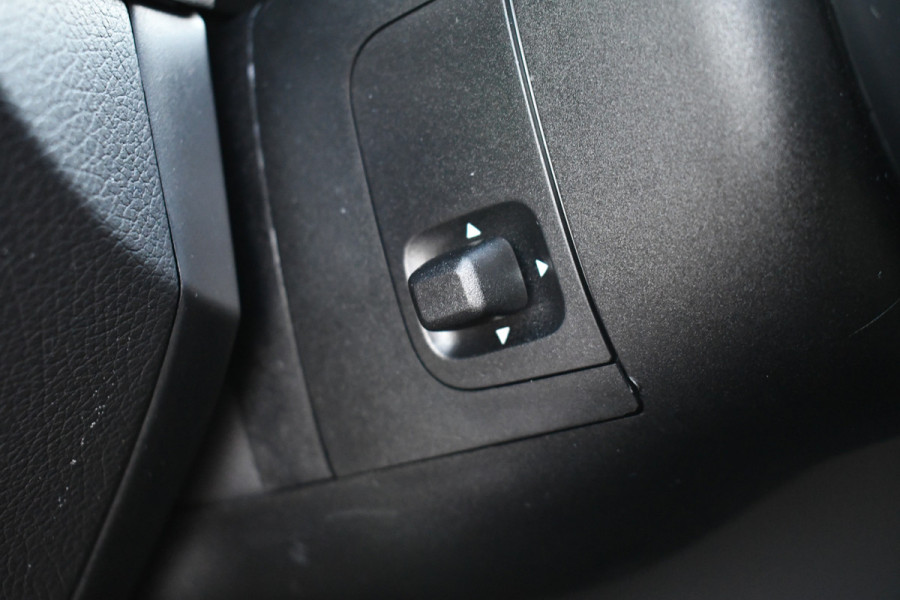 Mercedes-Benz GLC 300e 4MATIC AMG Trekh Distr Burmester