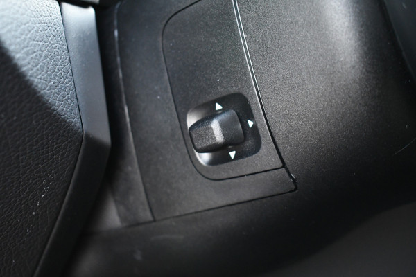 Mercedes-Benz GLC 300e 4MATIC AMG Trekh Distr Burmester