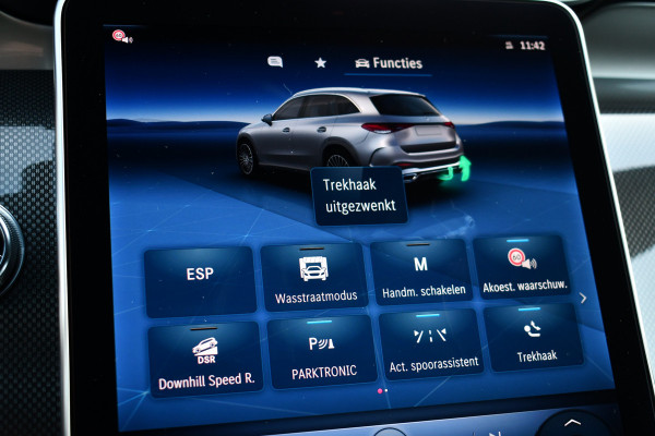 Mercedes-Benz GLC 300e 4MATIC AMG Trekh Distr Burmester