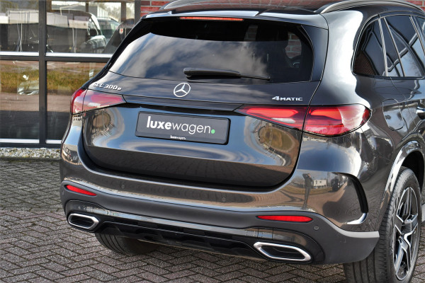 Mercedes-Benz GLC 300e 4MATIC AMG Trekh Distr Burmester
