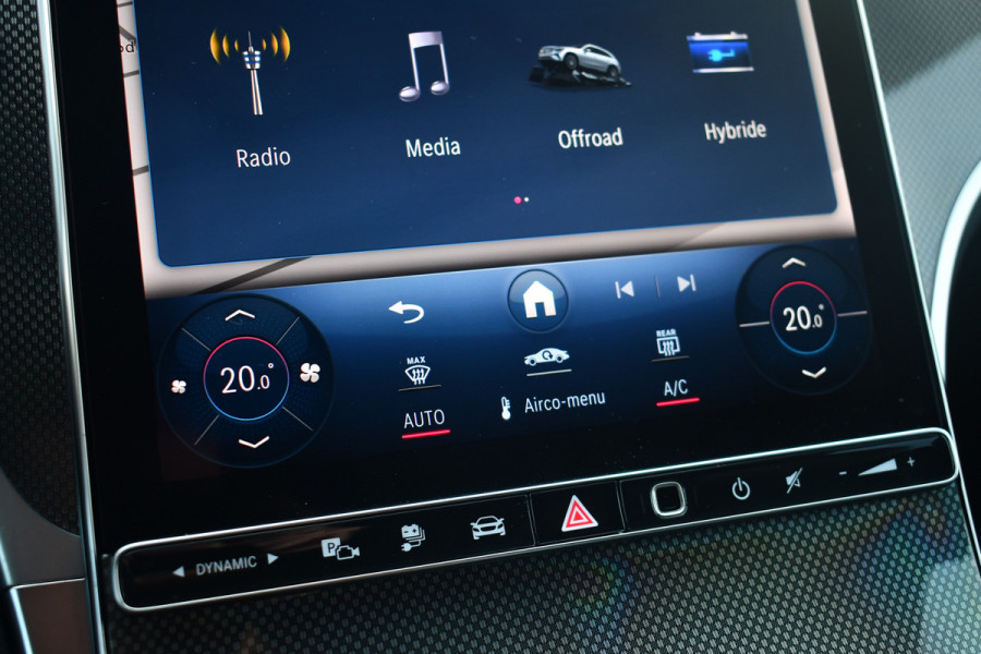 Mercedes-Benz GLC 300e 4MATIC AMG Trekh Distr Burmester