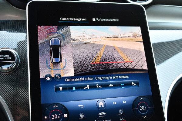 Mercedes-Benz GLC 300e 4MATIC AMG Trekh Distr Burmester