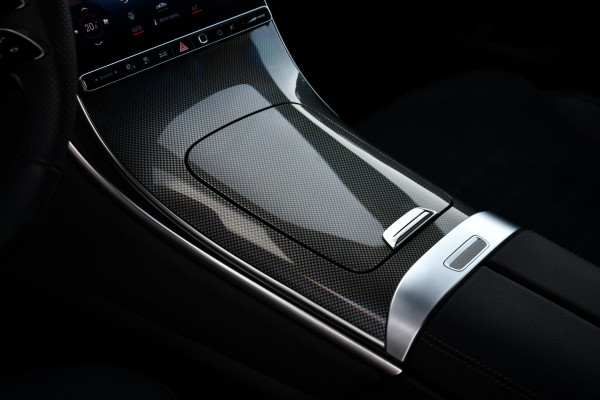 Mercedes-Benz GLC 300e 4MATIC AMG Trekh Distr Burmester