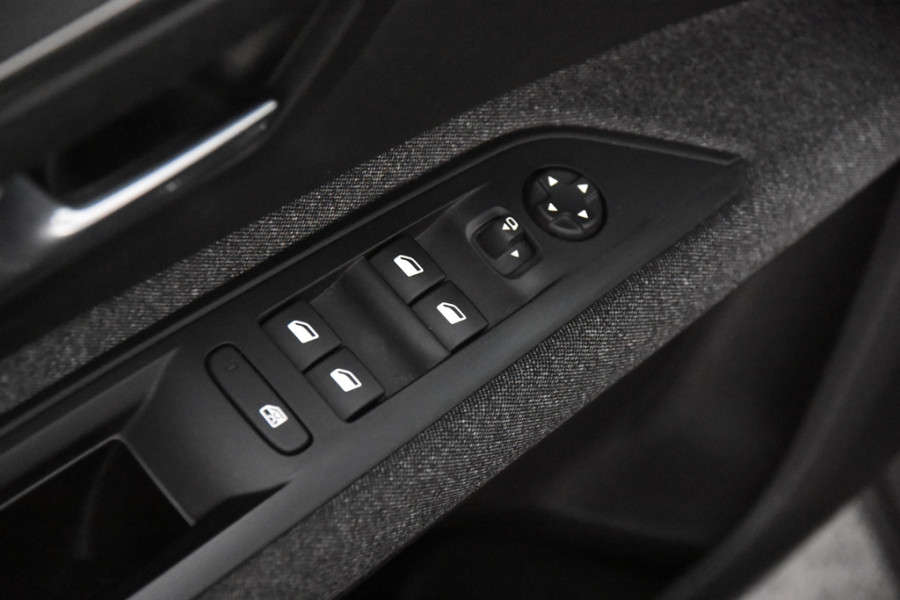 Peugeot 5008 Active Pack *1ste Eigenaar*Trekhaak*Camera*DAB*