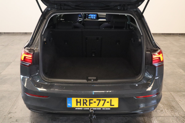 Volkswagen Golf 1.5 eTSI Style Panoramadak Elec.Trekhaak IQ-led