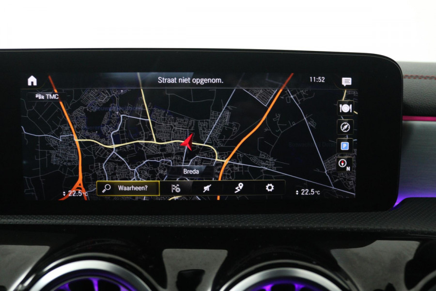 Mercedes-Benz CLA-Klasse 200 Business Solution AMG (SFEERVERLICHTING, CAMERA, LED, STOELVERWARMING, 1e EIGENAAR, GOED ONDERHOUDEN)