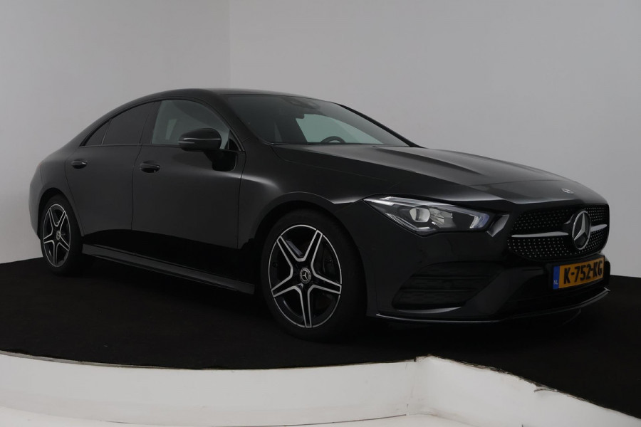 Mercedes-Benz CLA-Klasse 200 Business Solution AMG (SFEERVERLICHTING, CAMERA, LED, STOELVERWARMING, 1e EIGENAAR, GOED ONDERHOUDEN)