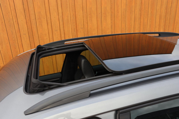 Škoda Kodiaq 1.5 TSI Sportline Business 7persoons org.NL el.trekhaak+klep camera schuifdak stuur+stoelverw.