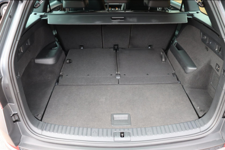Škoda Kodiaq 1.5 TSI Sportline Business 7persoons org.NL el.trekhaak+klep camera schuifdak stuur+stoelverw.