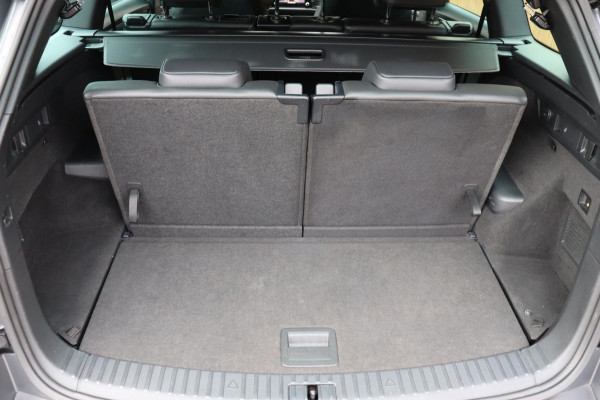 Škoda Kodiaq 1.5 TSI Sportline Business 7persoons org.NL el.trekhaak+klep camera schuifdak stuur+stoelverw.