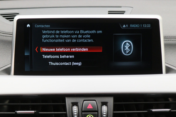 BMW X2 sDrive20i High Executive Automaat LED, Head-Up, Apple Carplay, Stoelverwarming, PDC, 17"