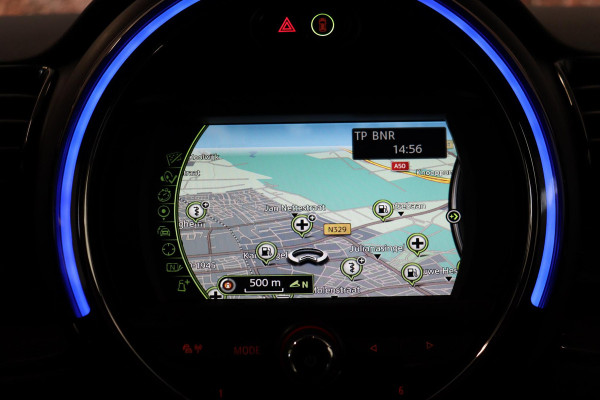 MINI Clubman One Salt Business / Navigatie / LED / Climate Control / Parkeersensoren voor+achter / 16 Inch / Bluetooth / Extra Getint Glas / Cruise Control / Sportstuurwiel / Chrome Line