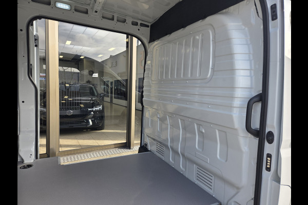 Maxus eDeliver 9 L3/H2 Links & Rechts Schuifdeur 72Kwh.