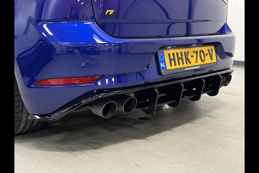 Volkswagen Golf 2.0 TSI 4Motion R*440PK*AKRA*PANO*MAXTON*ACC*CAM*