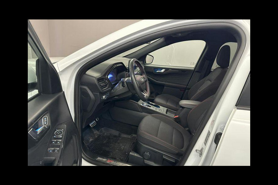 Ford Kuga 2.5 PHEV ST-Line 225pk | Wegklapbare Trekhaak | Winterpack | Design Pack | 1.500kg Trekgewicht