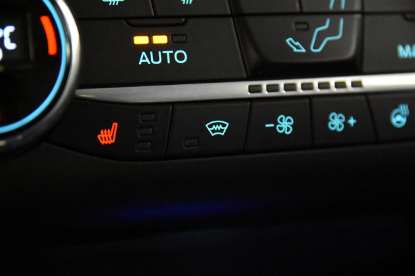 Ford FOCUS Wagon Vignale *1ste Eigenaar*Leer*Navigatie*Keyless*