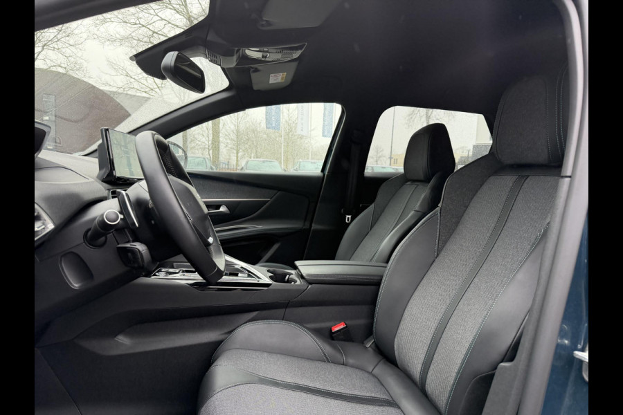Peugeot 3008 1.6 HYbrid 300 Allure Pack Business PHEV| 300PK!| ADAPTIVE CRUISE CONTROL| STANDKACHEL| STOELVERWARMING| CAMERA VOOR + ACHTER| DODE HOEK SENSOR| ELEKTRISCHE ACHTERKLEP| RIJKLAAR. INCL 12 MND BOVAG GARANTIE