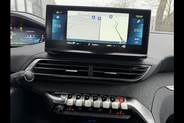 Peugeot 3008 1.6 HYbrid 300 Allure Pack Business PHEV| 300PK!| ADAPTIVE CRUISE CONTROL| STANDKACHEL| STOELVERWARMING| CAMERA VOOR + ACHTER| DODE HOEK SENSOR| ELEKTRISCHE ACHTERKLEP| RIJKLAAR. INCL 12 MND BOVAG GARANTIE