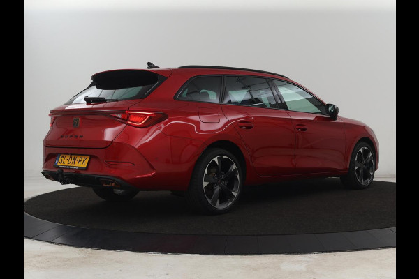 CUPRA Leon 1.4 eHybrid | Trekhaak | Stoelverwarming | Carplay | Camera | Navigatie | Adaptive cruise | Stuurverwarming | Keyless | Full LED | Sportstoelen | PHEV | Plug In