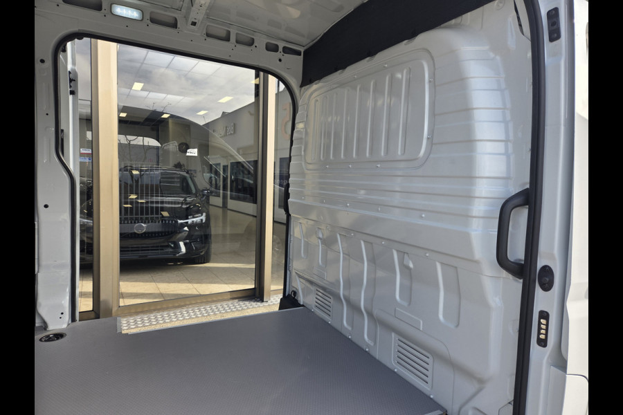 Maxus eDeliver 9 L3/H2 Links & Rechts Schuifdeur 72Kwh.