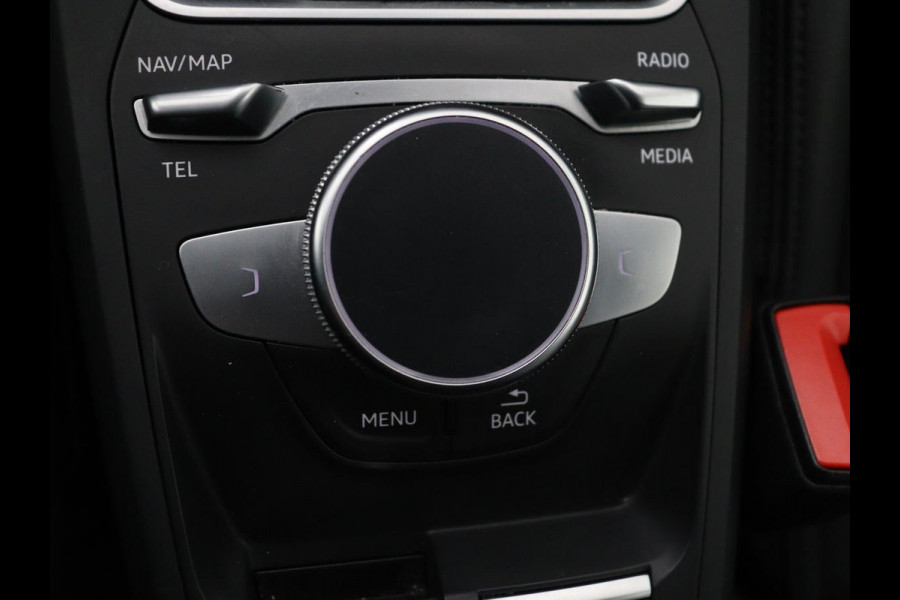 Audi Q2 35 TFSI Pro Line | Leder | Stoelverwarming | Keyless | Full LED | Trekhaak | Audi Sound | Navigatie | Cruise control | Bluetooth | Climate control